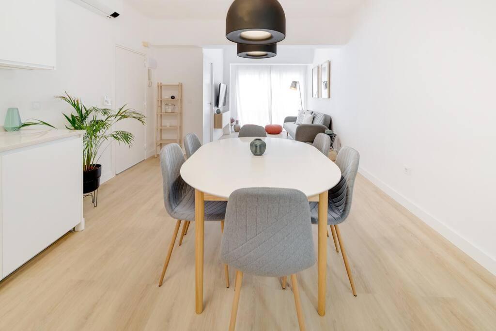 Esplendido Apartamento En El Centro มาลากา ภายนอก รูปภาพ