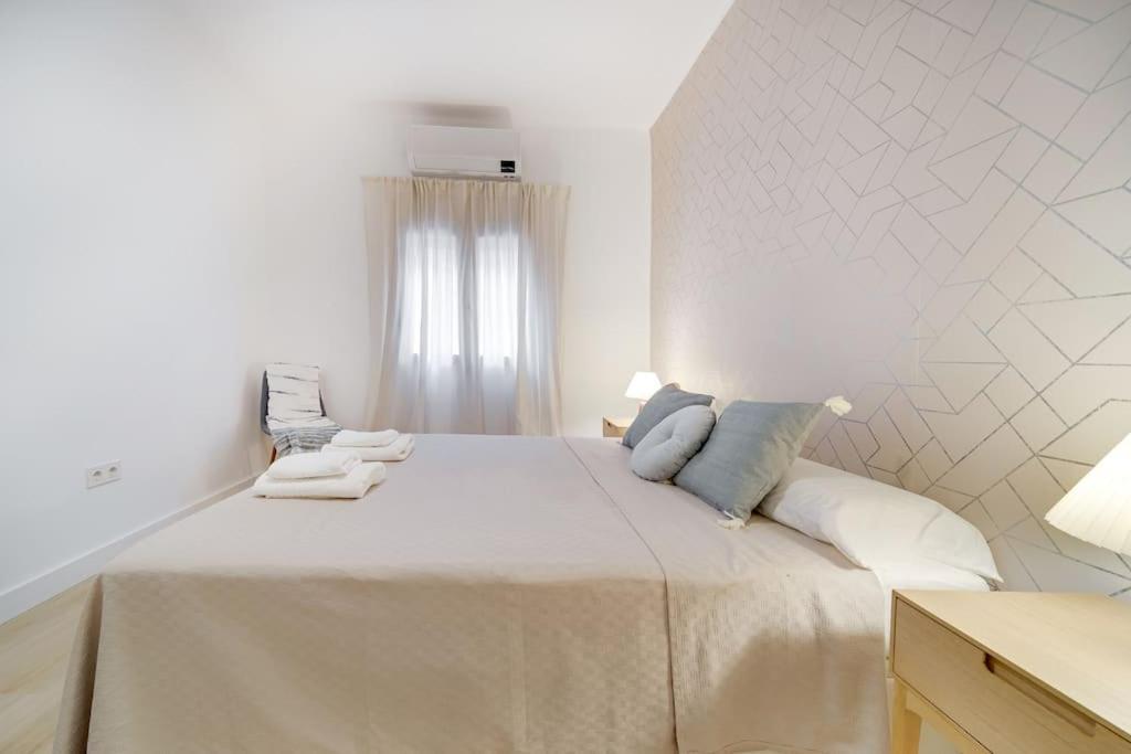 Esplendido Apartamento En El Centro มาลากา ภายนอก รูปภาพ